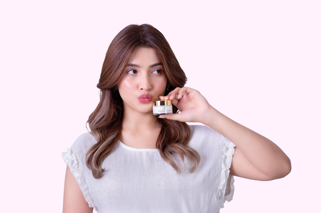 The Naturalness Radiance Face Cream